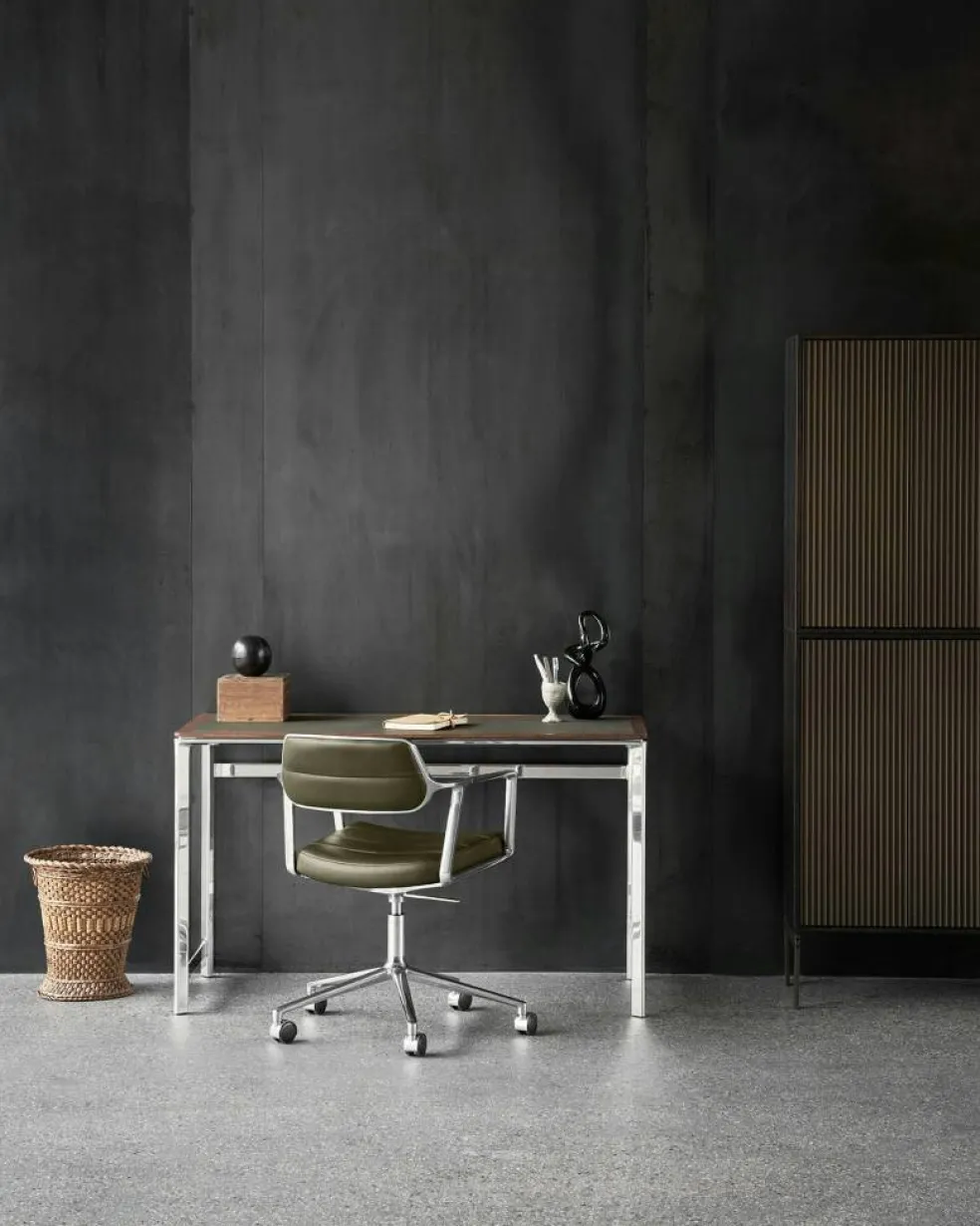 453+ Snurrstol Med Hjul, Polerad Aluminium / Bosco Green Läder
