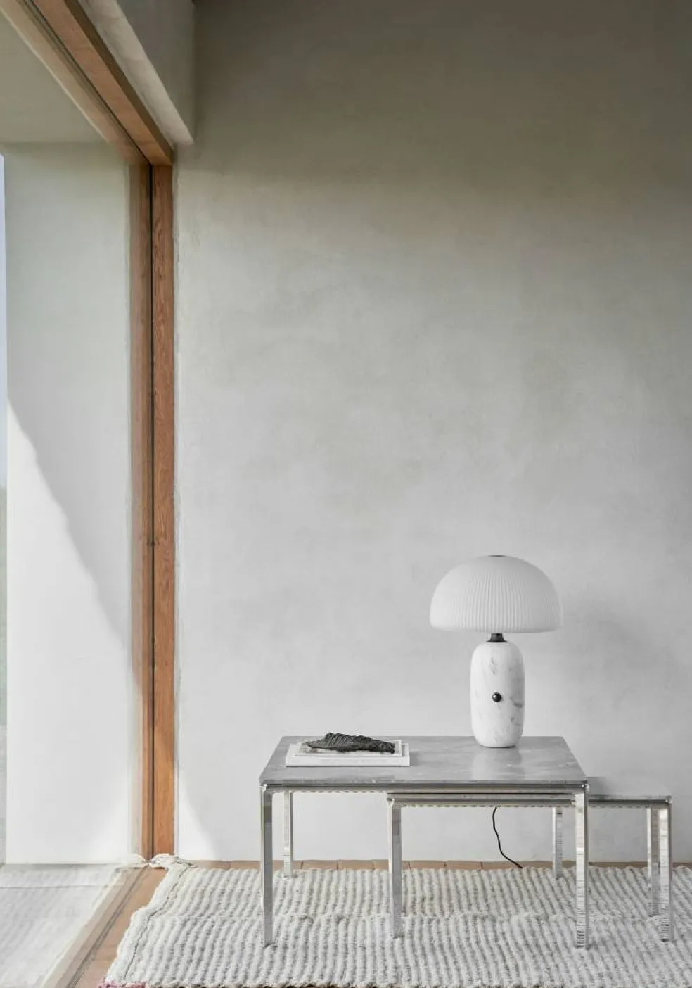 426 Soffbord Marmor, 30x70 cm