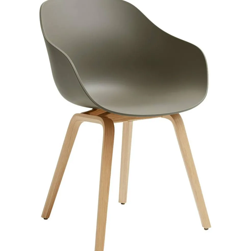 AAC 222 2.0 Karmstol, Lackerad Ek / Khaki