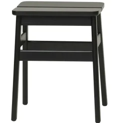 Angle Pall, Svart Ek