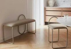 Angui Bänk, Taupe