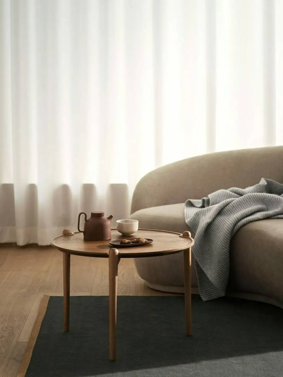 Aria Soffbord Ø60 Högt, Ek