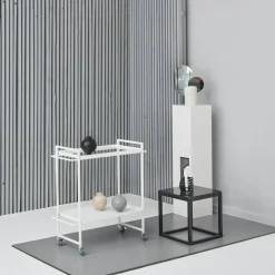 Bauhaus Rullvagn, Vit