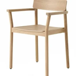 Betty TK10 Karmstol, Ek