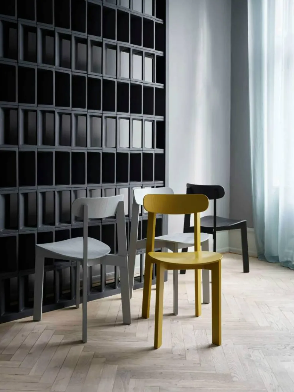 Bondi Stol, Turmeric Yellow