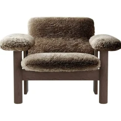 Brasilia Fåtölj Låg Rygg, Mörkbetsad Ek / Sheepskin Sahara