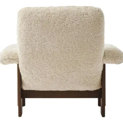Brasilia Fåtölj, Mörkbetsad Ek / Sheepskin Nature