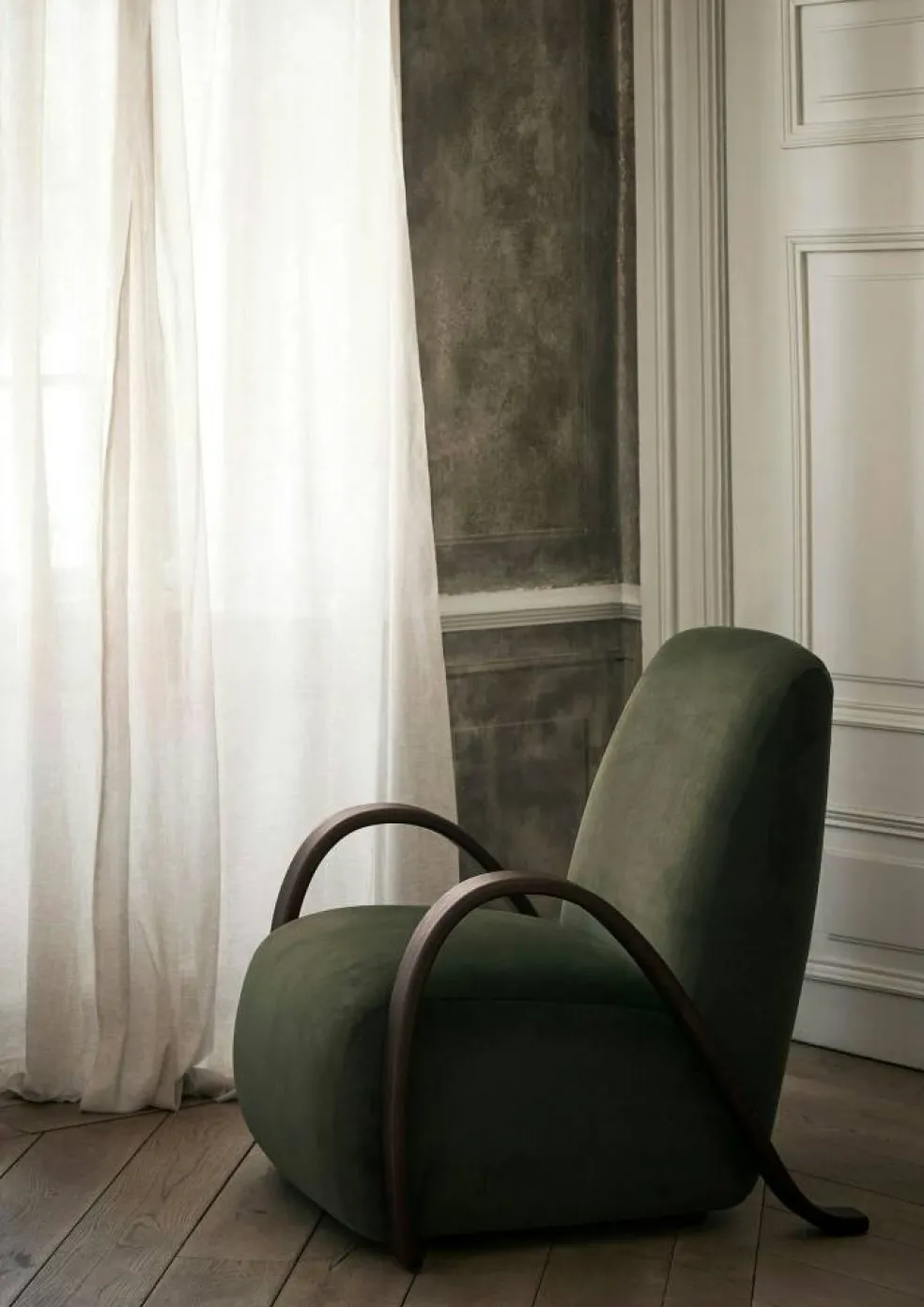 Buur Loungestol, Pine