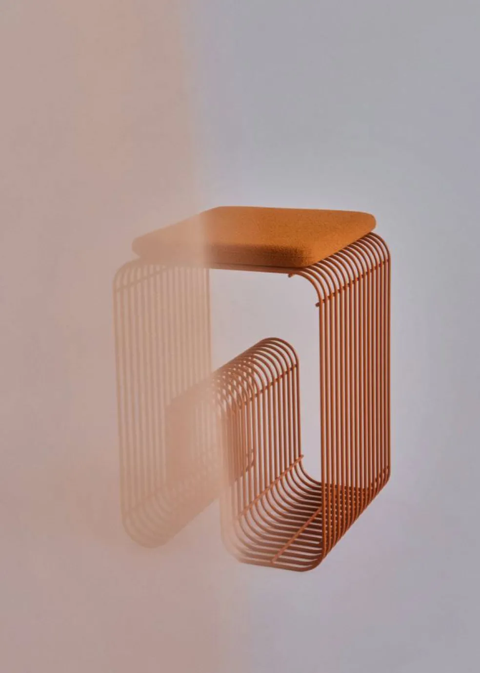 Curva Pall, Amber