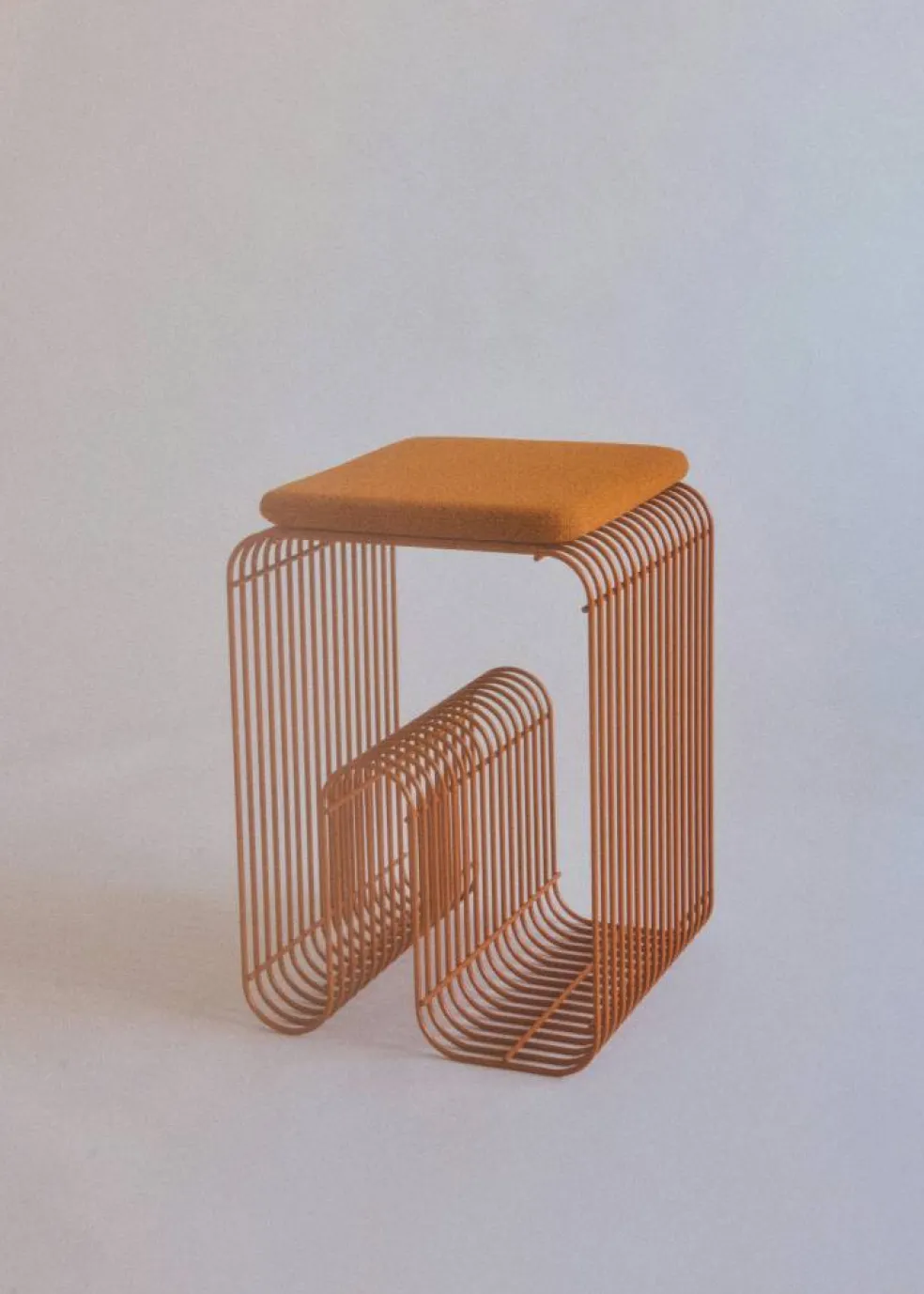 Curva Pall, Amber