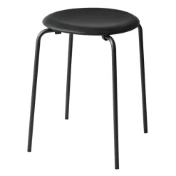 Dot Pall, Svart