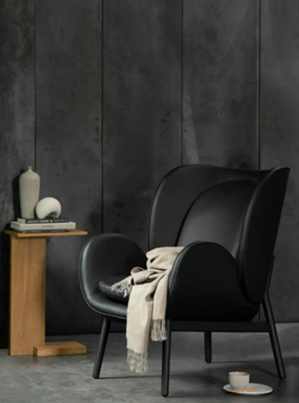 Embrace Fåtölj Med Fotpall L, Elmosoft Black