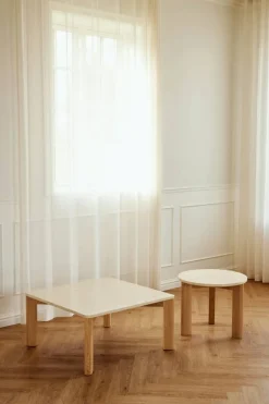 Evoke Soffbord Marmor Creme, 80x80 cm
