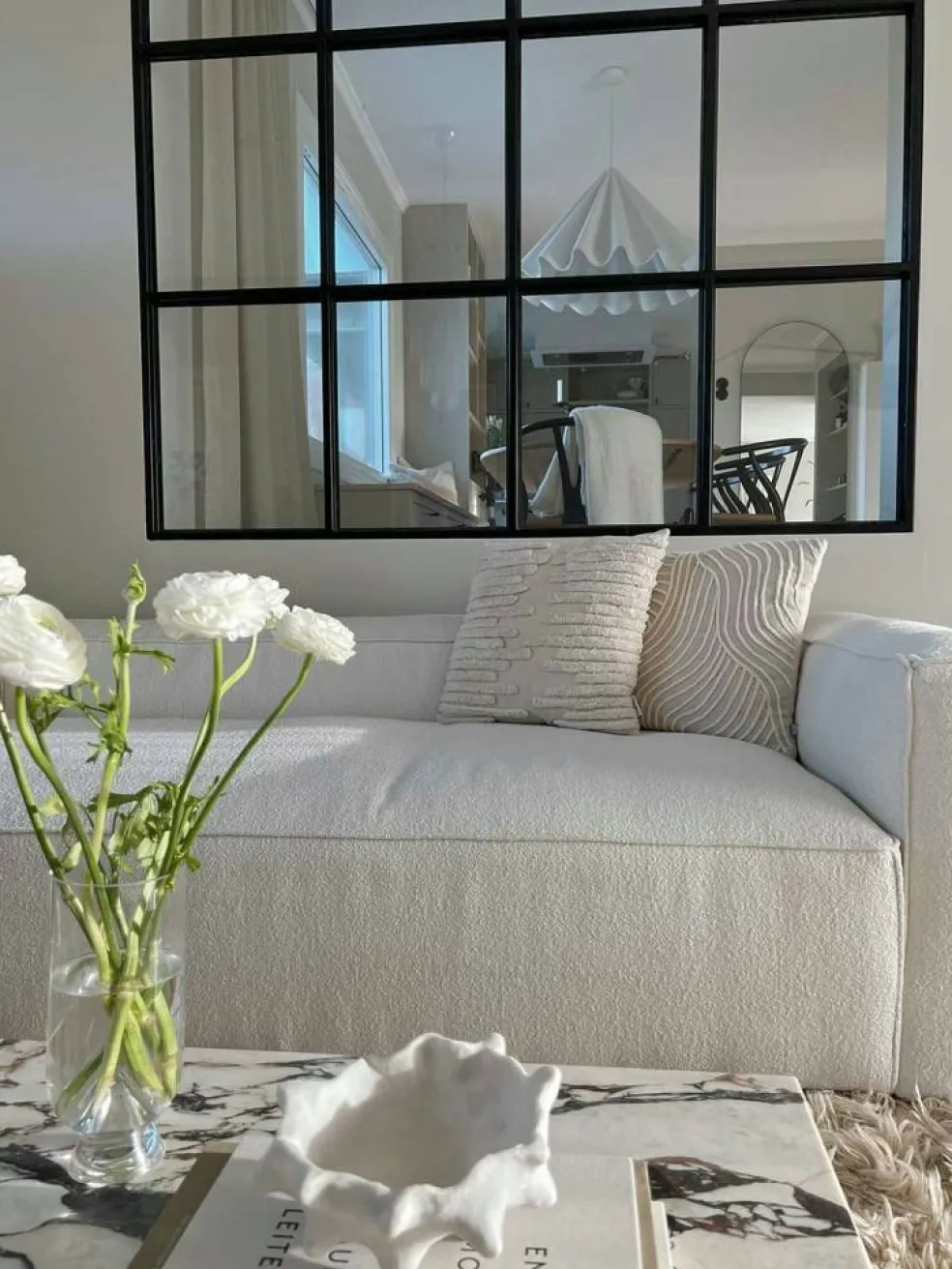 Grand 3-Sitssoffa Bouclétyg, Steam White