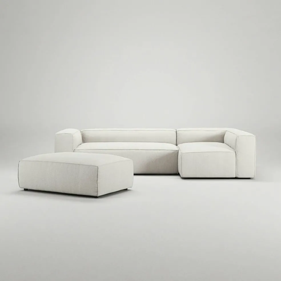 Grand 4-Sitssoffa Divan Höger öppet avslut Med Fotpall Bouclétyg, Steam White