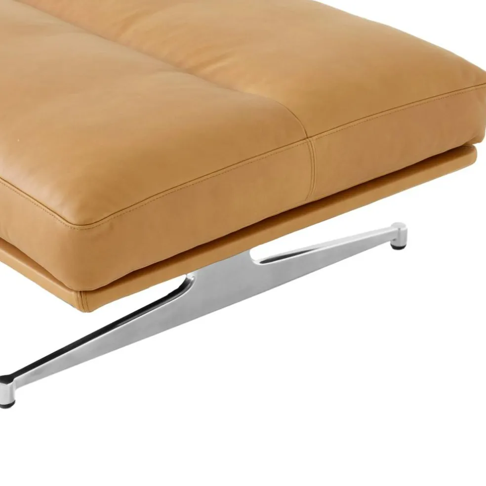 Inland AV32 Fotpall, Noble Konjak Läder / Polerad Aluminium