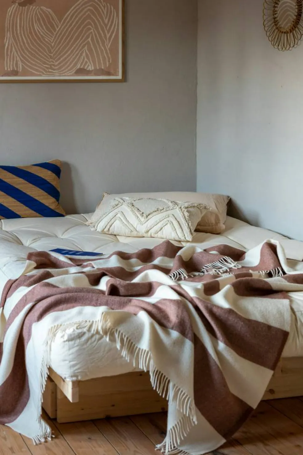 Kanso Sängram Med Lådor Raw, 180x200 cm