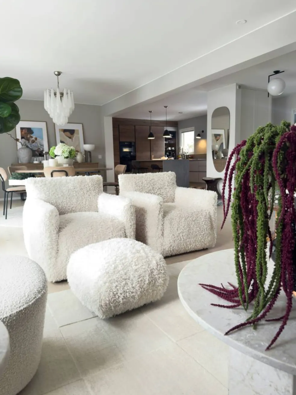 Le Petite Sittpuff, Arctic White