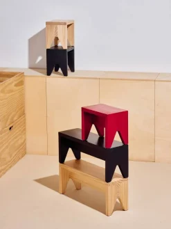 Manolito Stool Short, Red