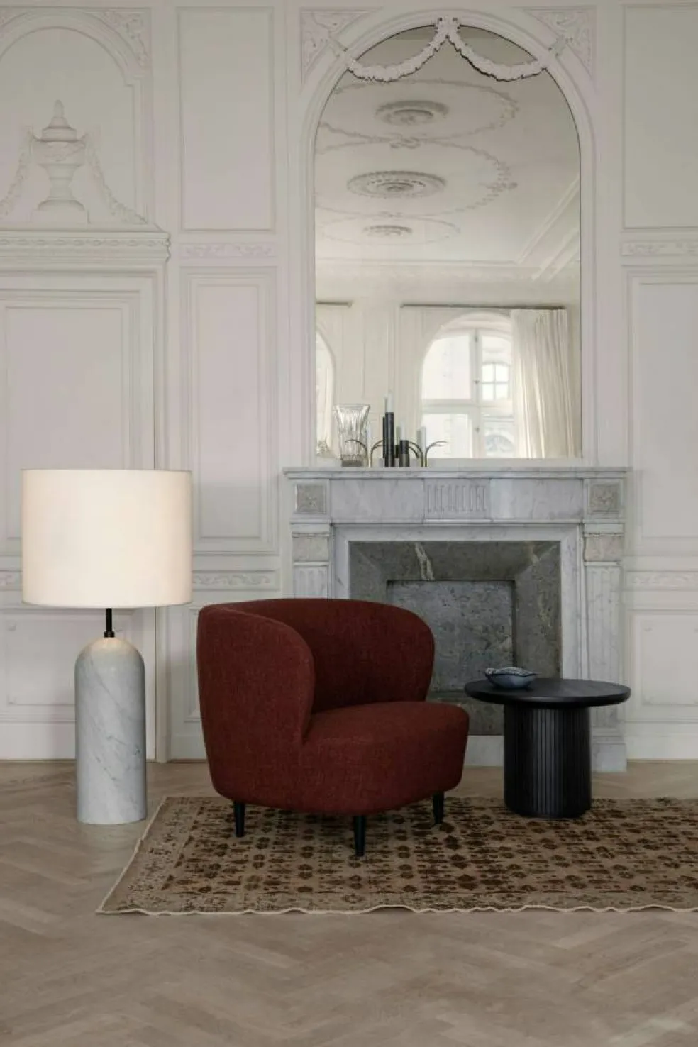 Moon Loungebord Runt Ø60 x H55 cm, Brunsvart Ekfanér