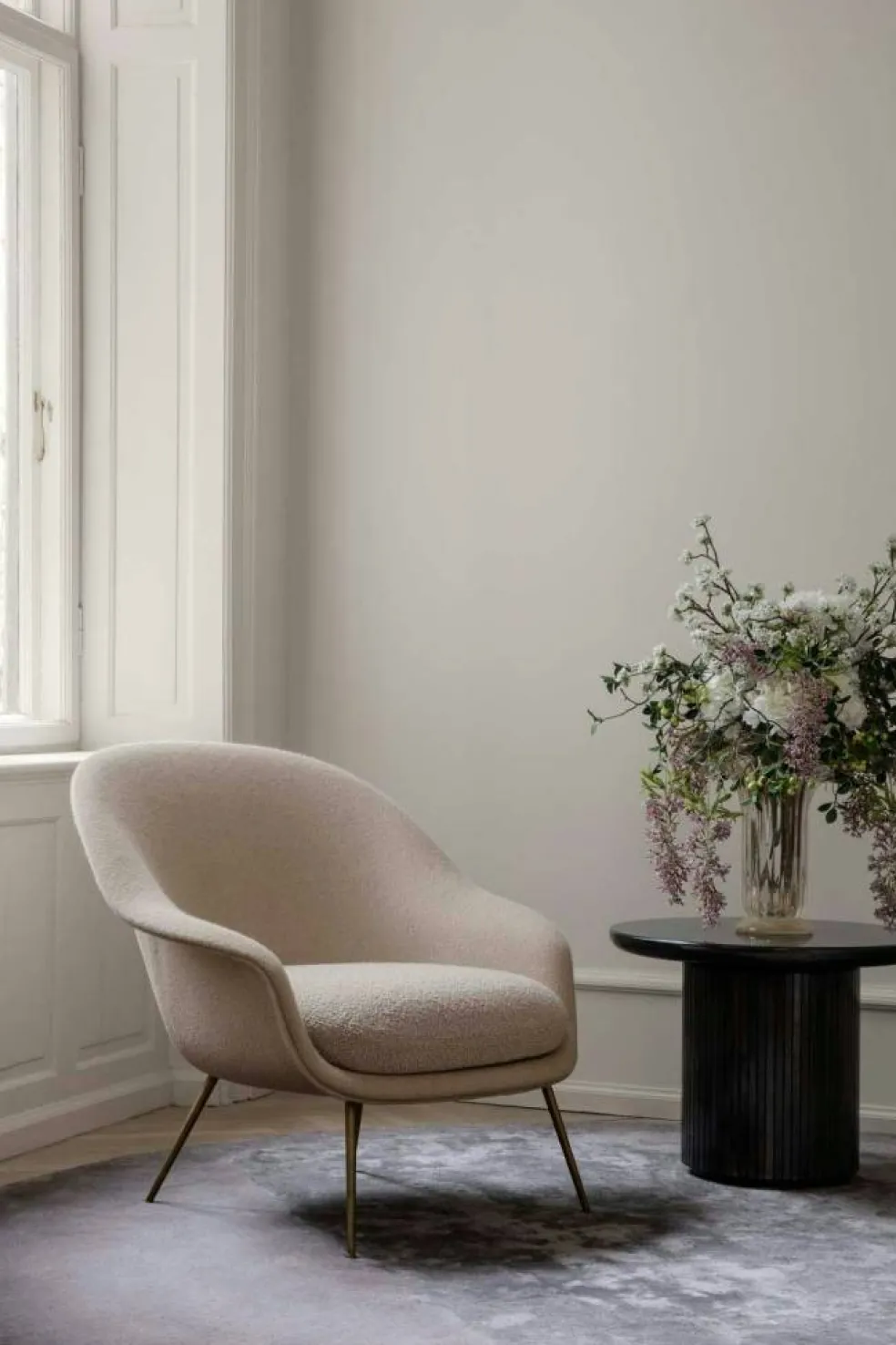 Moon Loungebord Runt Ø60 x H55 cm, Brunsvart Ekfanér