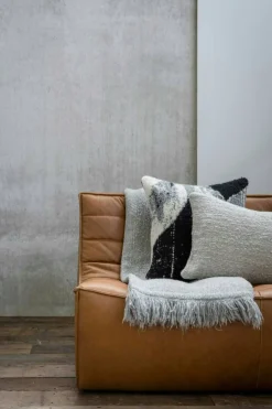 N701 Soffa, Old saddle 2-Sits