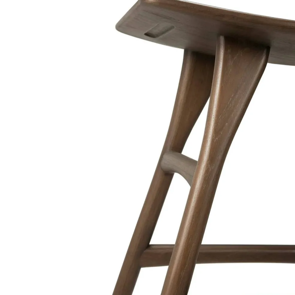 Osso Pall, Mörkbetsad Teak