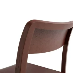 Pastis Stol, Barn Red