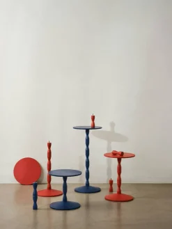 Pedestal Sidobord Ek, Röd