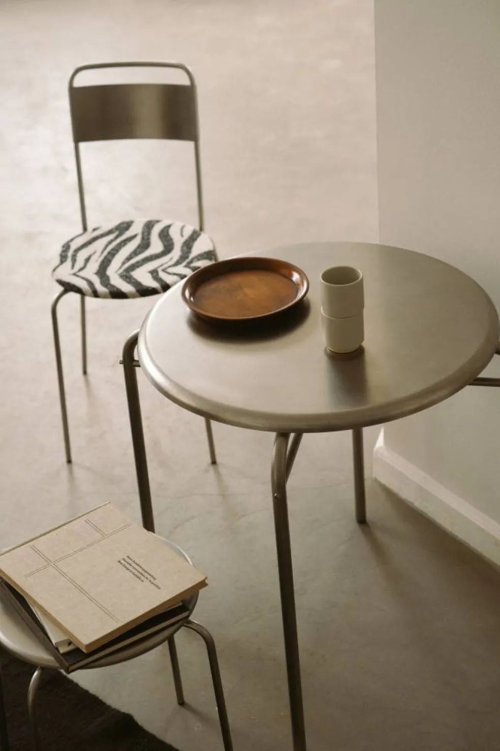 Petit Rond Bord Rostfritt Stål, Ø65 cm