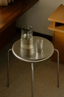 Petit Rond Pall, Rostfritt Stål