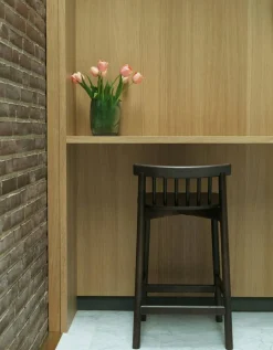 Pind Barstol 65 cm, Mörkbetsad Ask