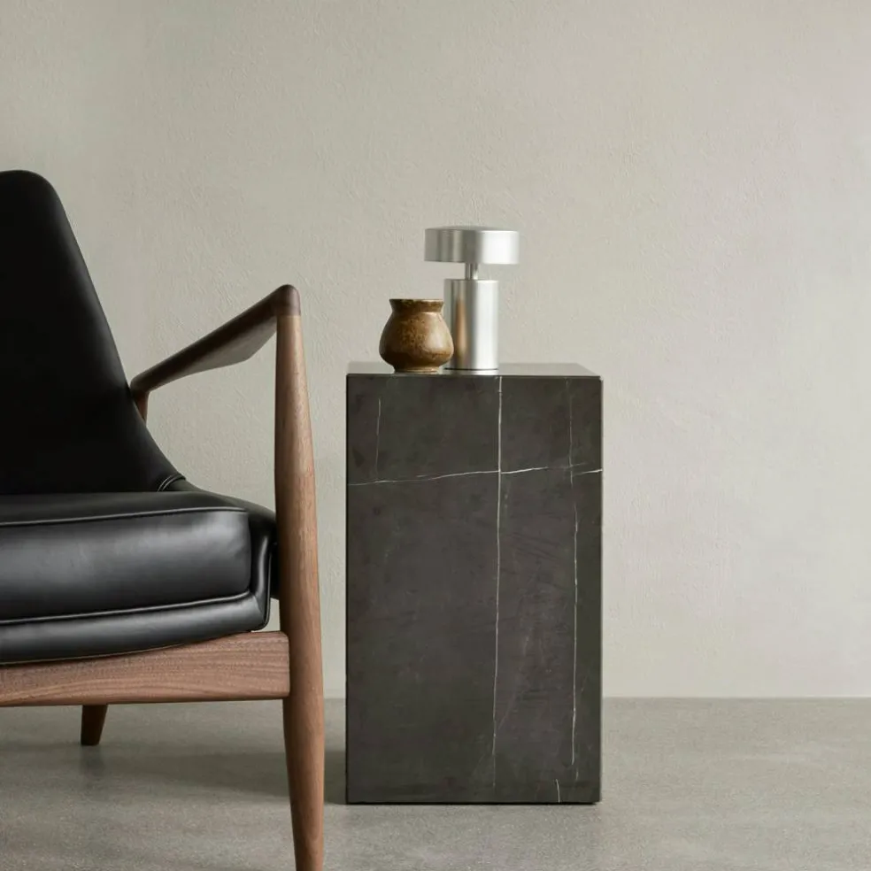 Plinth Tall Sidobord 51x30 cm, Marquina Marmor