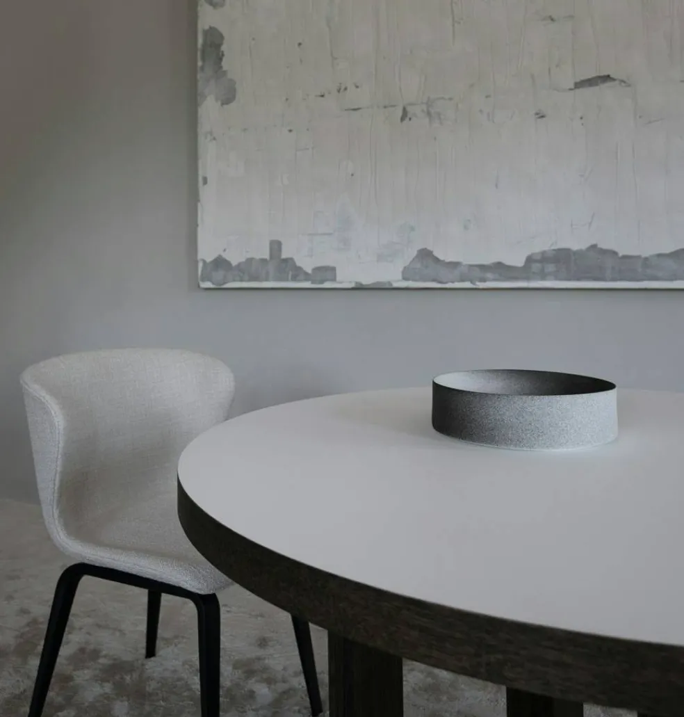 Quarter Matbord Ø120 cm, Rökt Ek/Vit Laminat