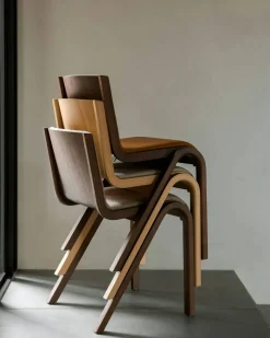 Ready Stol, Klädd Framsida, Mörkbetsad Ek / Bouclé 02