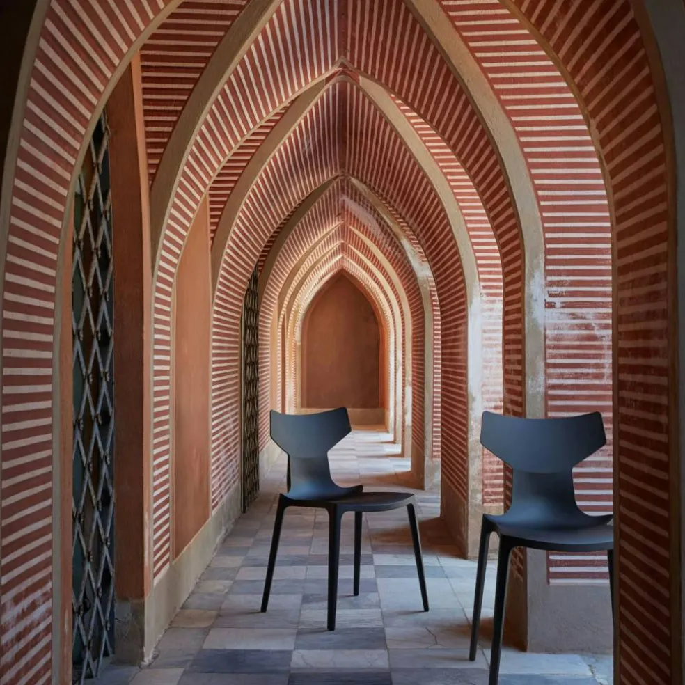 Re-Chair Stol by Illy, Mattsvart