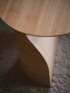 Savoa Soffbord Ø84 cm, Oljad Ek