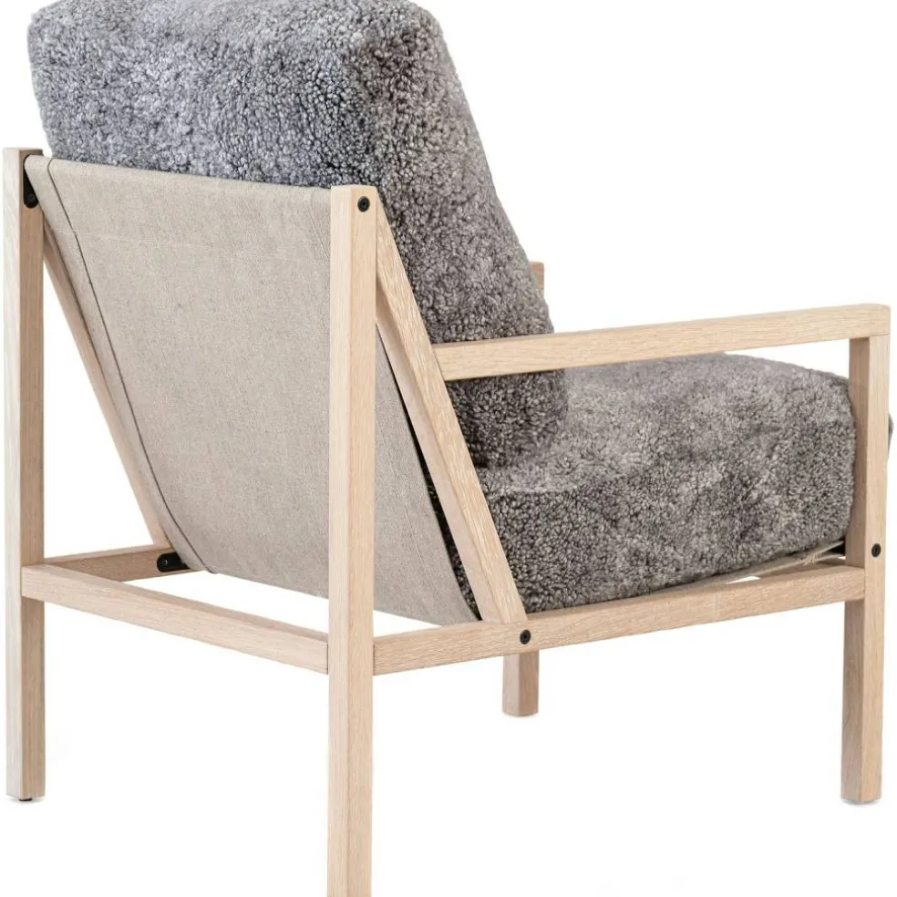 Seventy Five Wood Fåtölj, Vitpigmenterad Ek / Fårskinn Scandinavian Grey