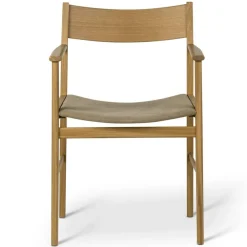 Siza Karmstol, Vitpigmenterad Ek