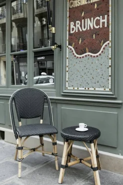 Sofie Caféstol, Svart