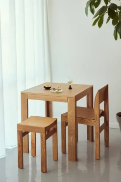 Sonder Stol, Ek